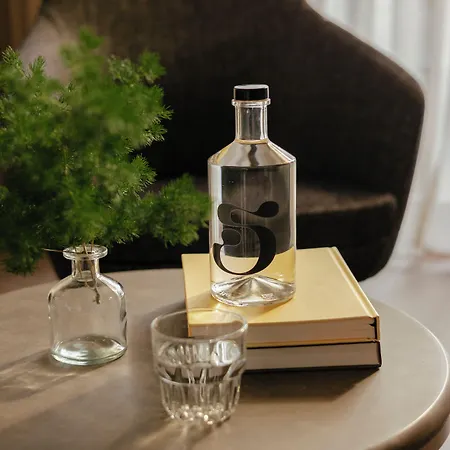 Schloss - Cbd & Adaptogenic And Sport Otel