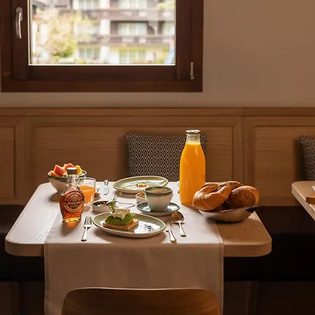 Schlosshouse Wellbeing Rooms&suites Zermatt