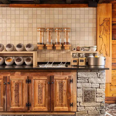 Schlosshouse Wellbeing Rooms&suites Zermatt