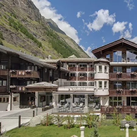 Hotel Schlosshouse Wellbeing Rooms&suites Zermatt